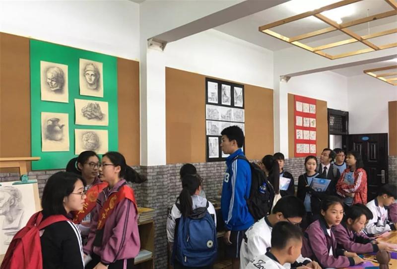 三中三澳門，探索與解析，三中三澳門，深度探索與解析