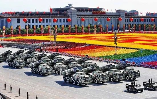 我國(guó)勝利日大閱兵，回顧與展望，中國(guó)勝利日大閱兵，回顧輝煌歷程，展望嶄新未來(lái)