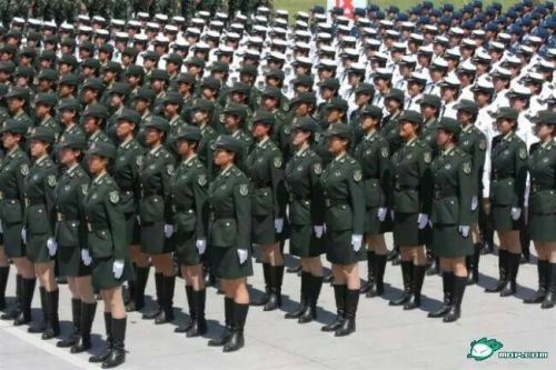女生怎樣才能當(dāng)兵，女生當(dāng)兵，實(shí)現(xiàn)夢(mèng)想的條件與路徑