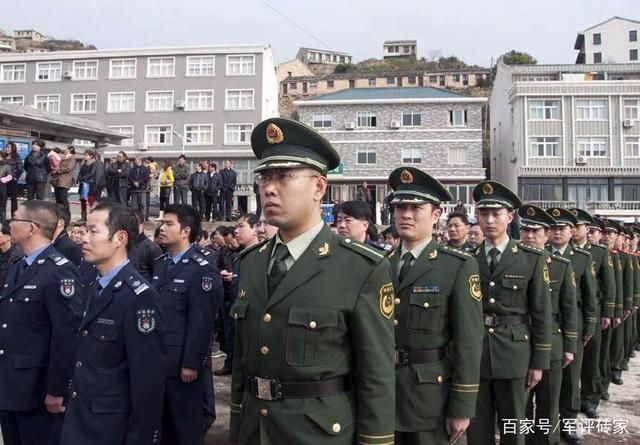 警備區(qū)權(quán)力詳解，究竟權(quán)力大小如何？，警備區(qū)權(quán)力深度解析，權(quán)力范圍與大小揭秘