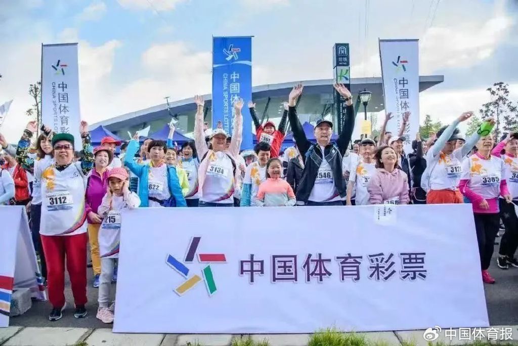 新澳門一碼一肖一特一中鳳凰體育彩票——探索彩票背后的秘密，新澳門彩票背后的秘密，一碼一肖一特一中與鳳凰體育彩票解析