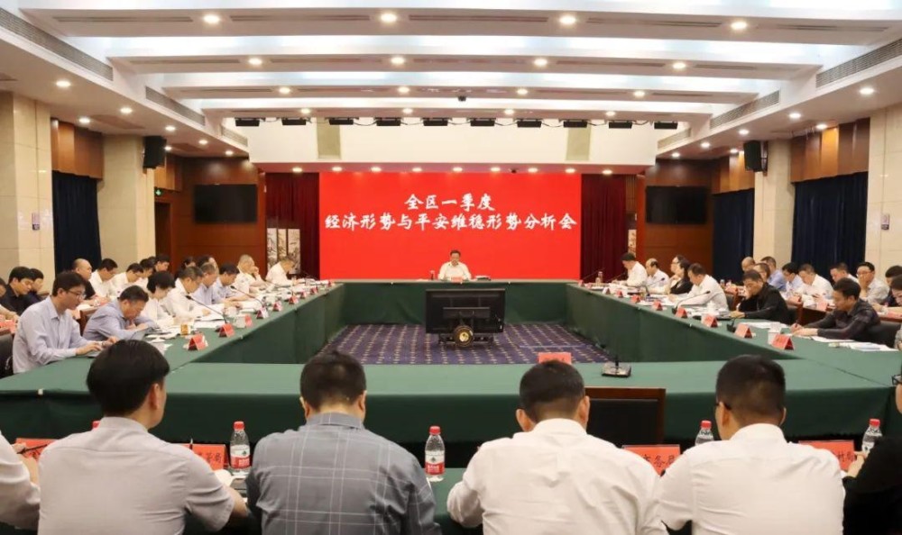 穩(wěn)包三肖必開一期王中王，揭秘彩票背后的秘密與策略，揭秘彩票背后的秘密與策略，穩(wěn)包三肖王中王一期必開！