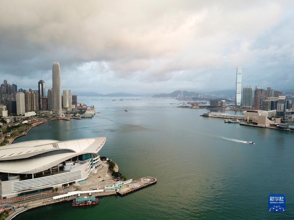 香港期期準(zhǔn)正版資料，探索與解析，香港期期準(zhǔn)正版資料深度解析與探索